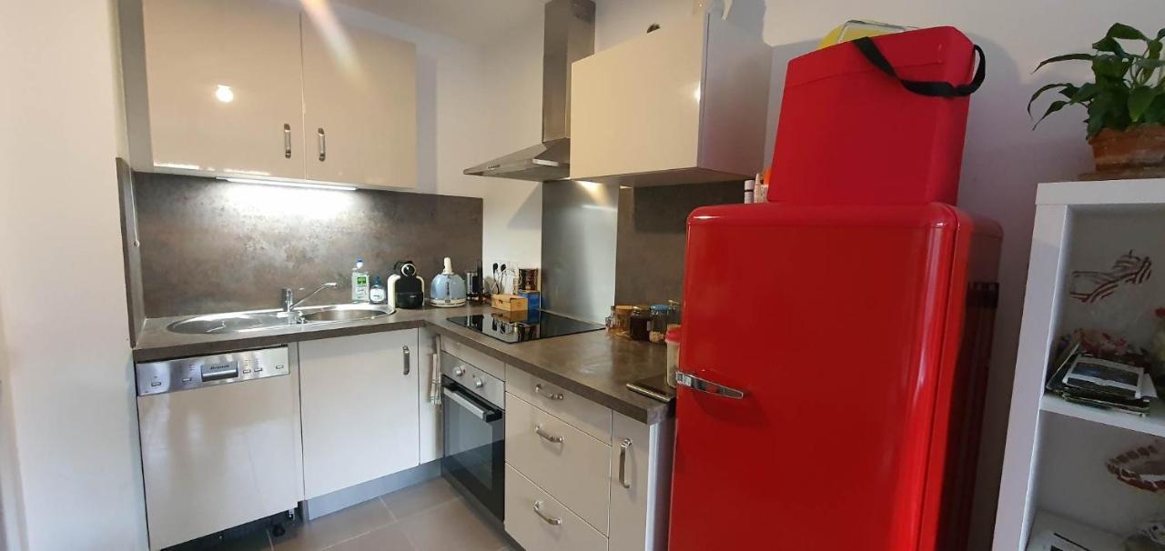 Appartement A 10 Min A Pied De La Plage De Νίκαια Εξωτερικό φωτογραφία
